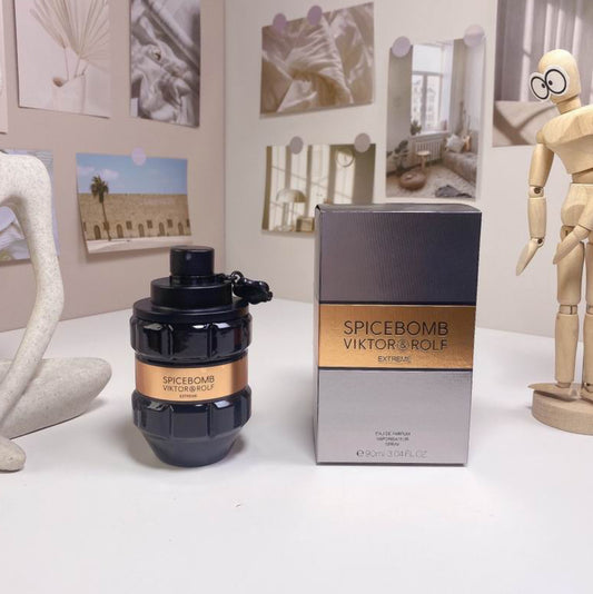 Authentic Viktor & Rolf: Spicebomb EXTREME Eau de Parfum