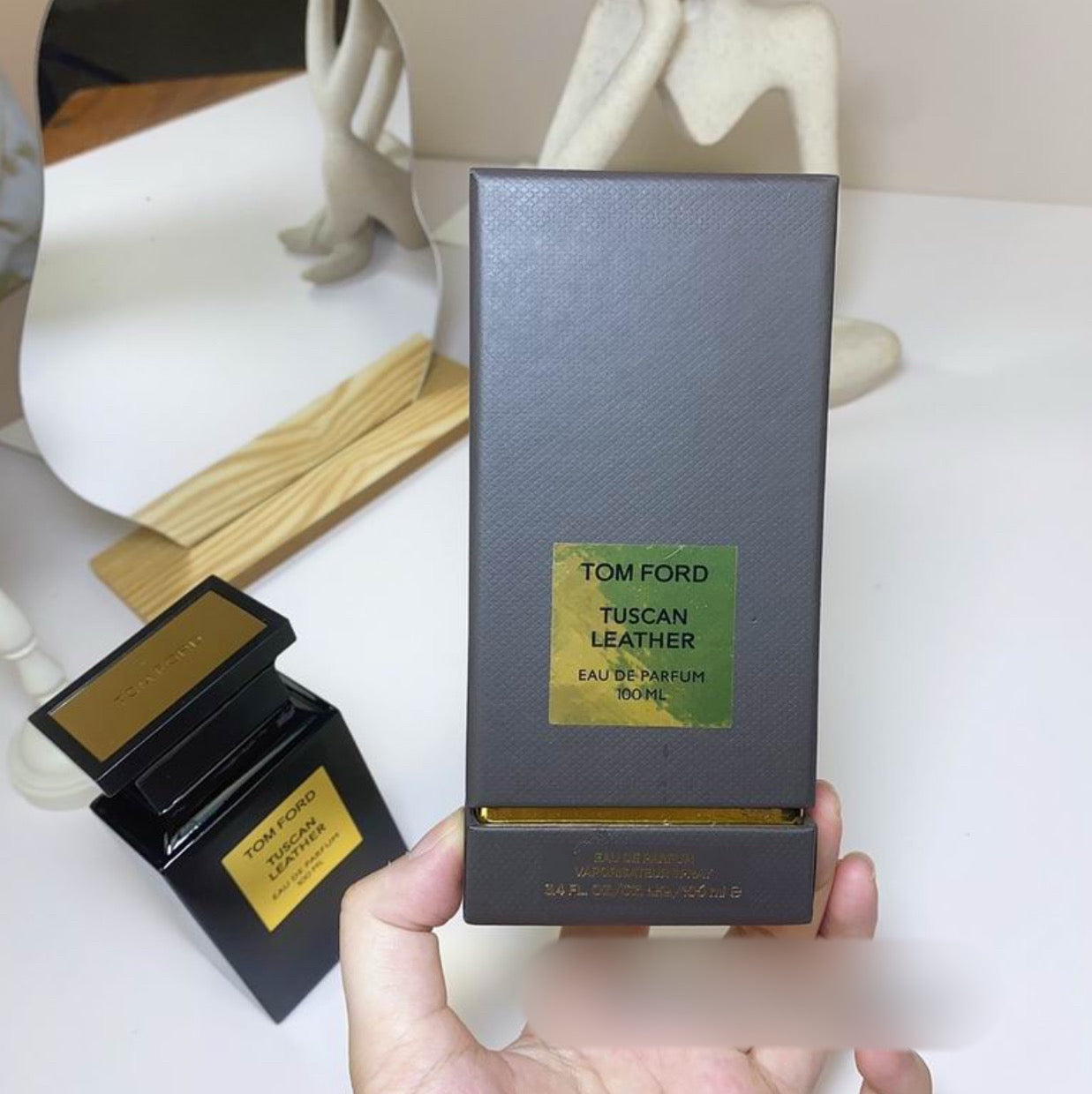 Authentic Tom Ford - Tuscan Leather Eau de Parfum