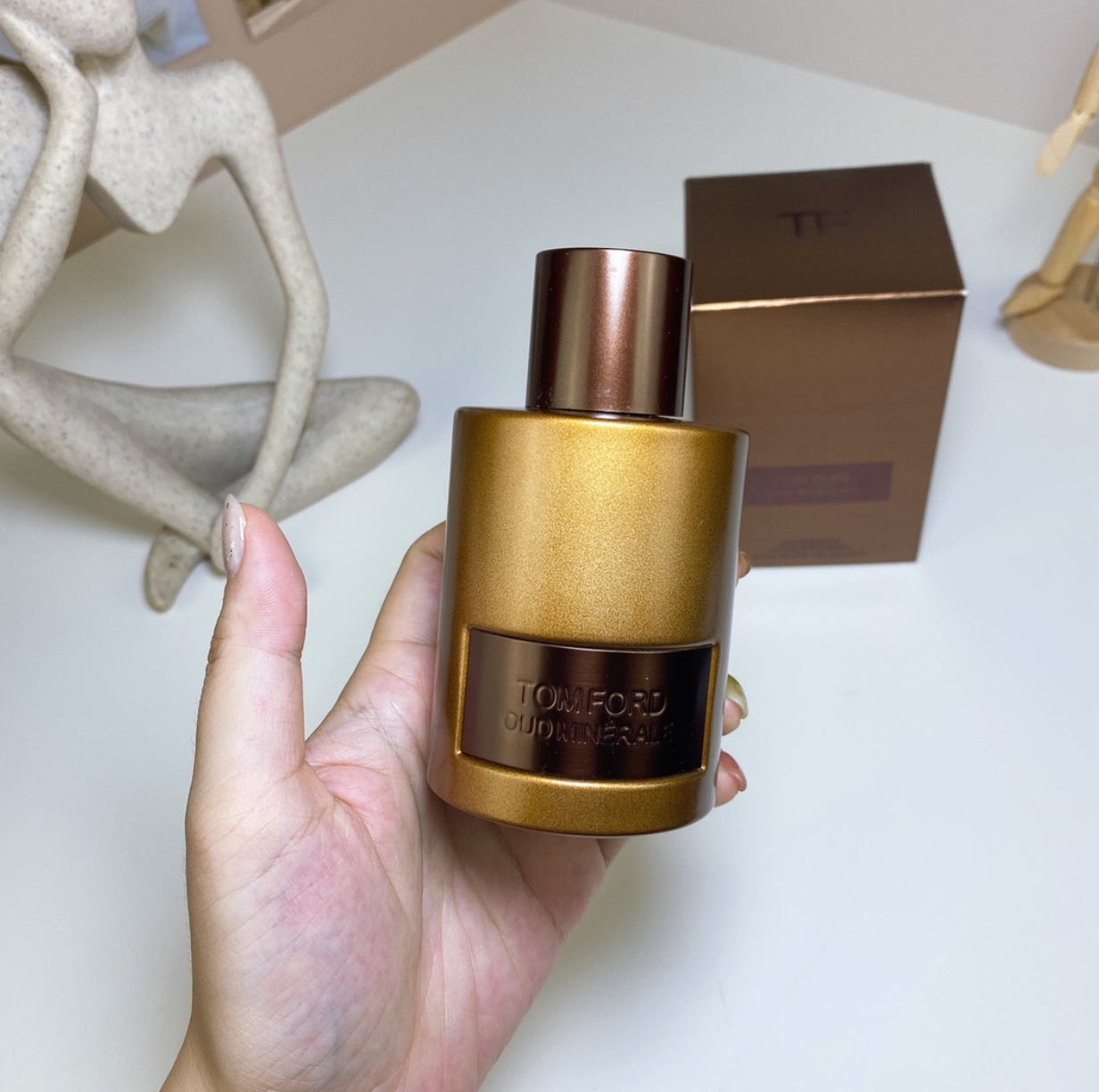 Authentic Tom Ford Oud Minérale Eau de Parfum