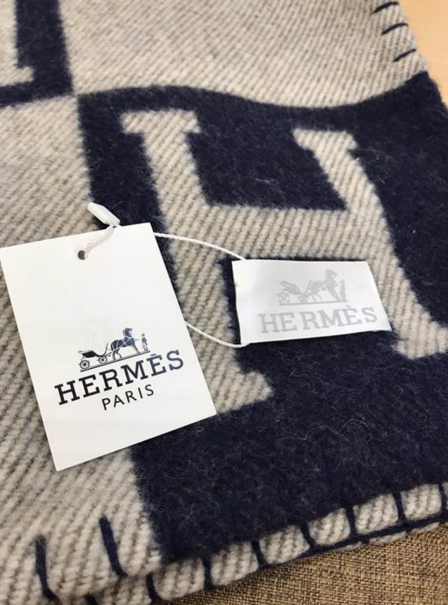 Authentic Hermès Avalon throw blanket