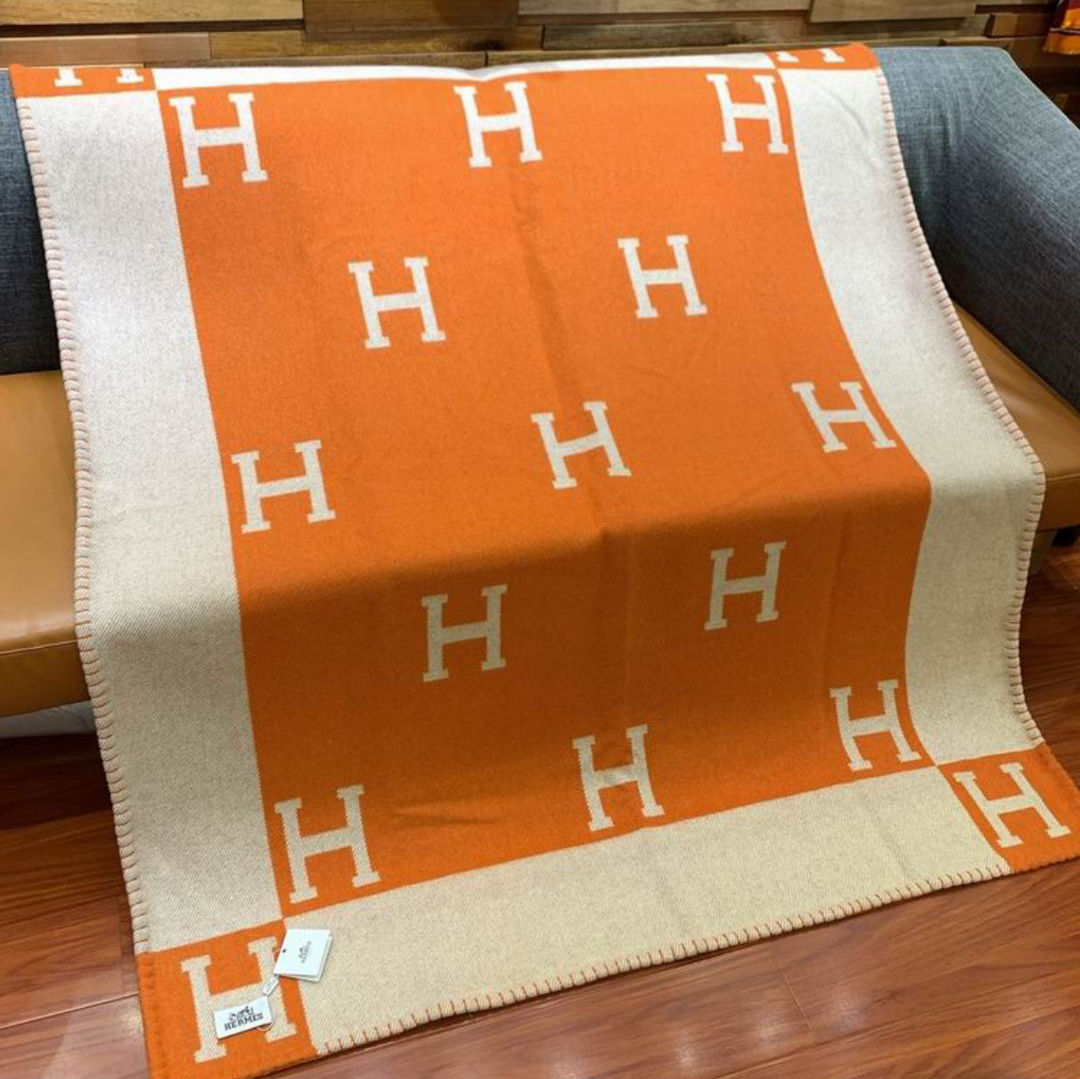 Authentic Hermès Avalon throw blanket