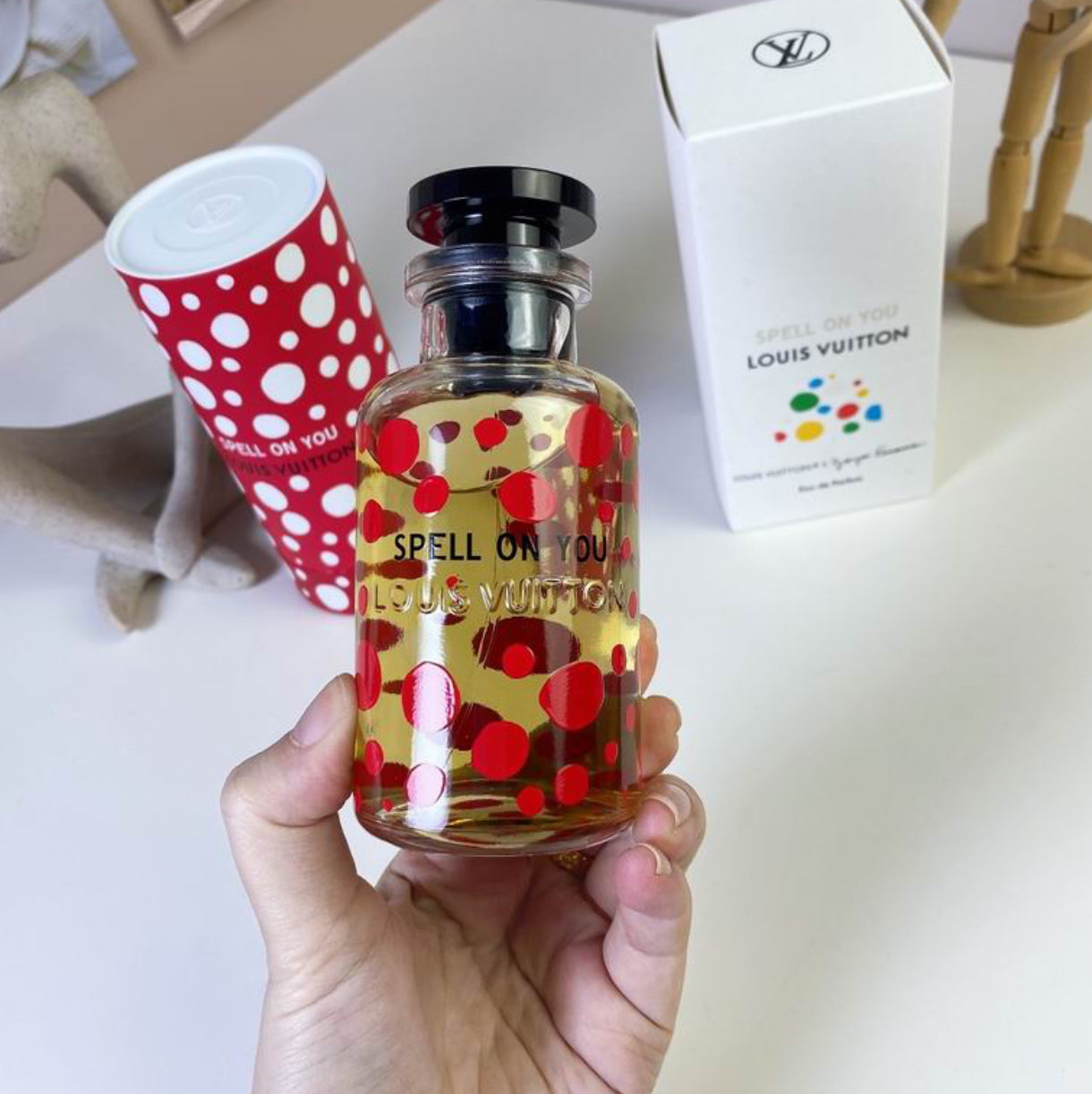 Spell on You (yayoi kusama)