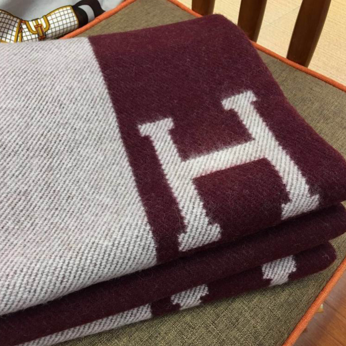 Authentic Hermès Avalon throw blanket