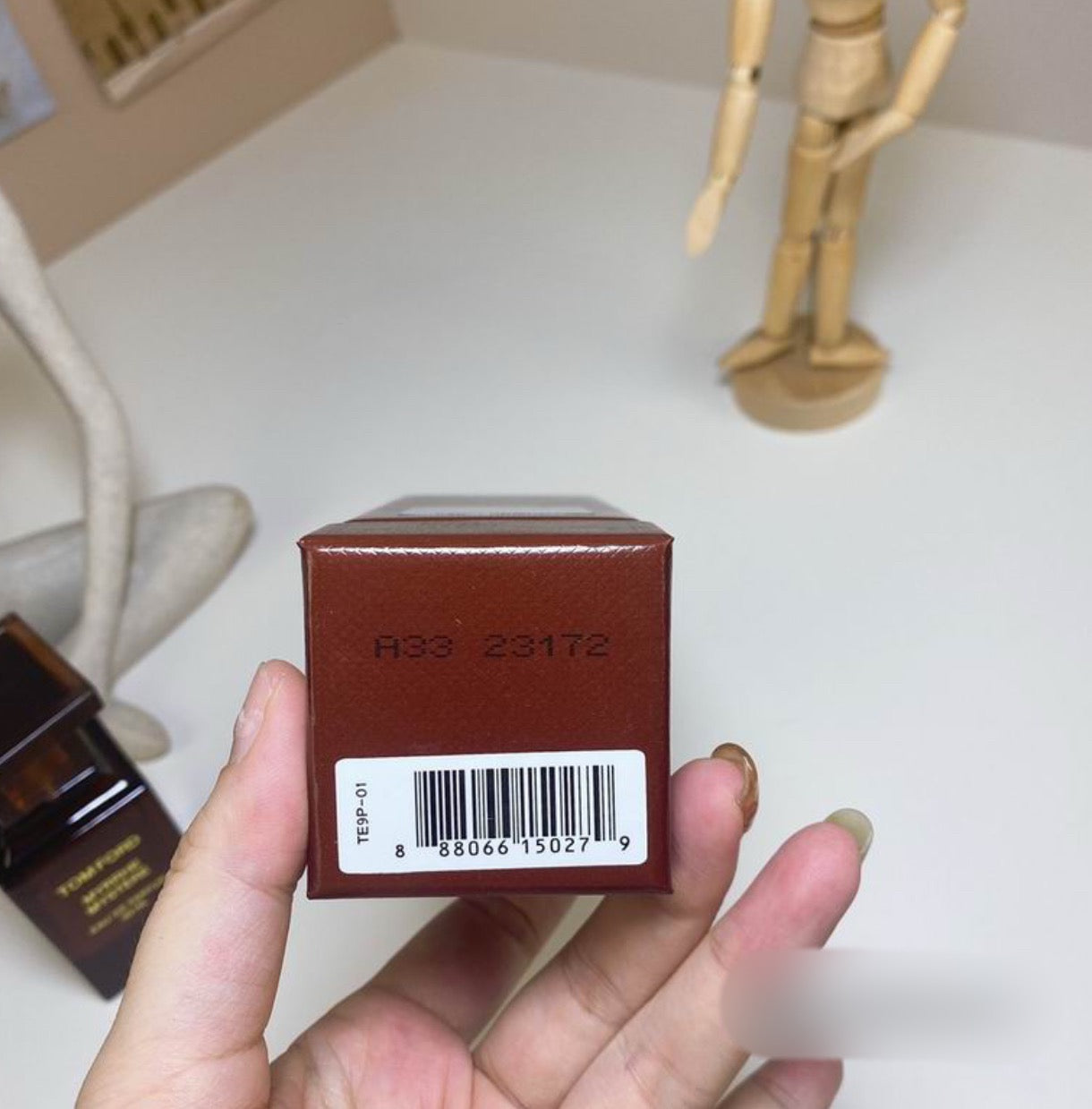 Authentic Tom Ford Myrrhe Mystère Eau de Parfum