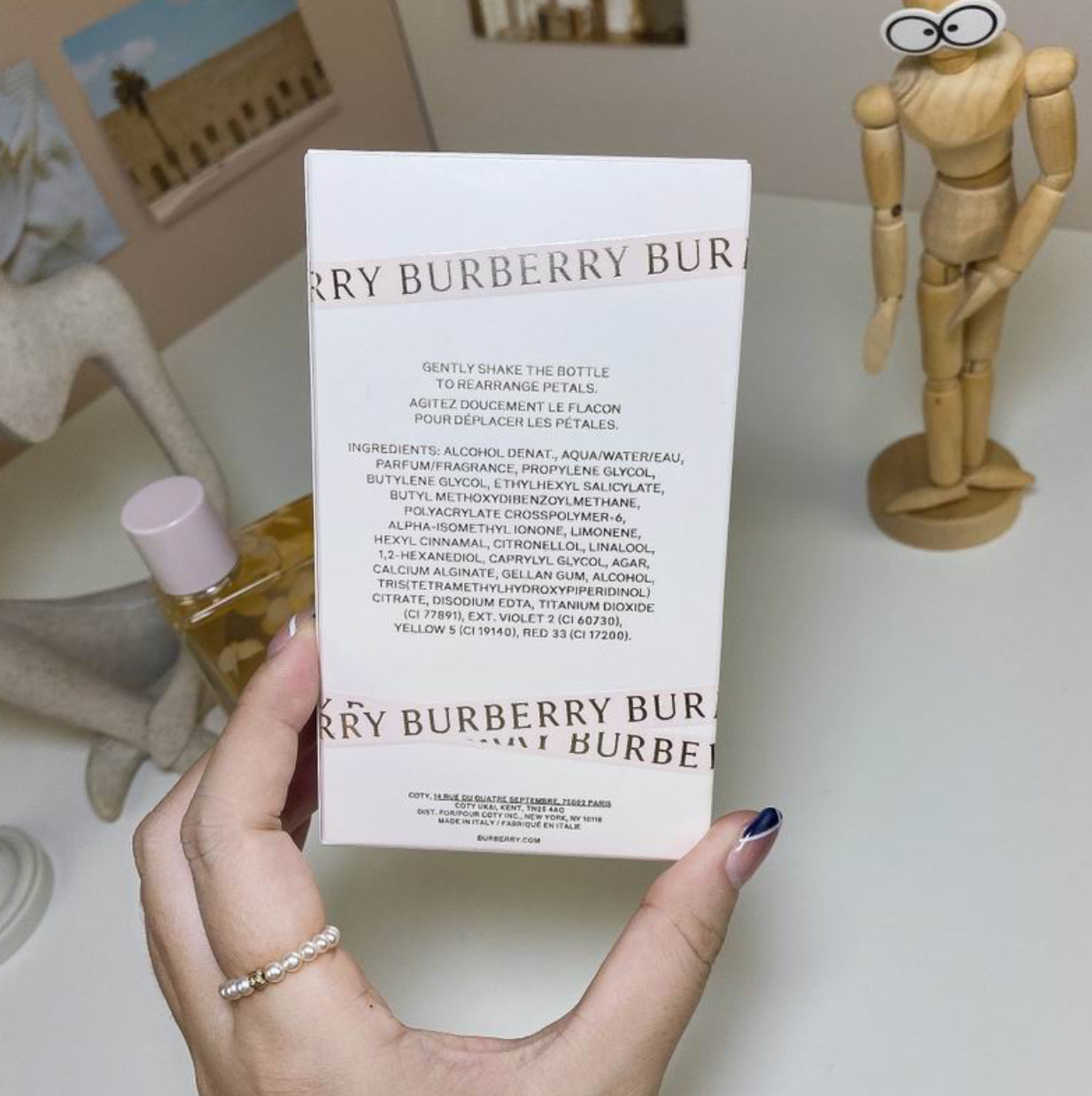 Burberry Her Eau de parfum (Petals Limited Edition)