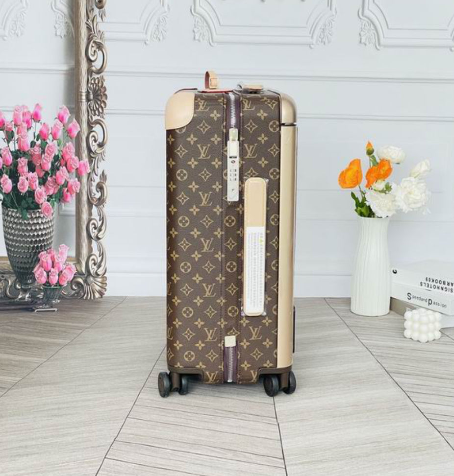 Authentic Louis Vuitton Horizon 55