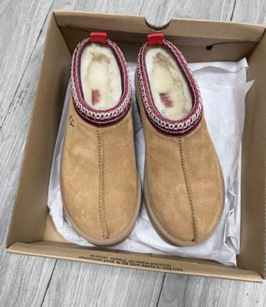 Authentic UGG Women's Tazz II