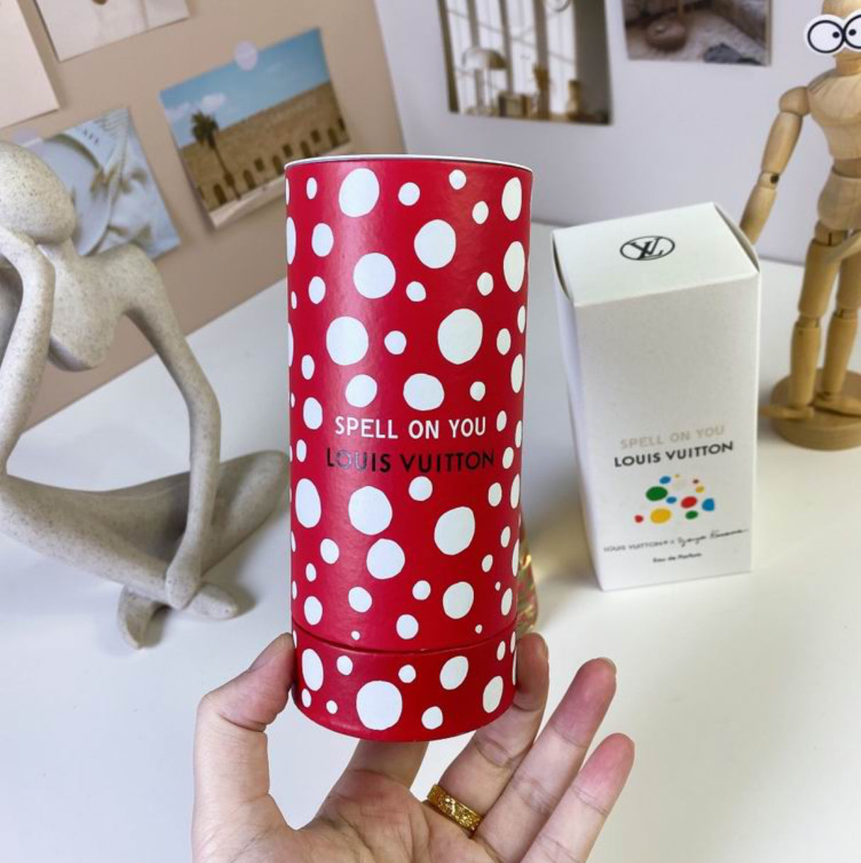 Spell on You (yayoi kusama)