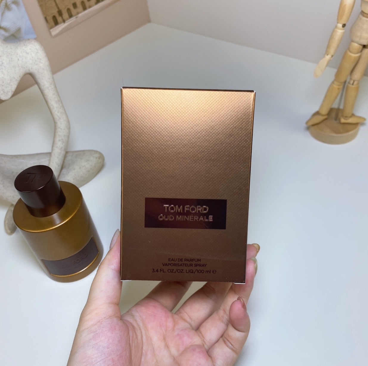 Authentic Tom Ford Oud Minérale Eau de Parfum