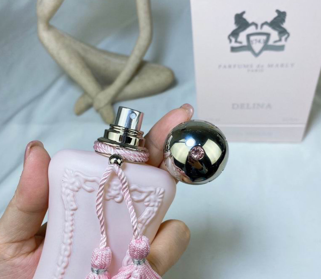 Authentic Parfums de Marly: DELINA Eau de parfum - StopDropShop