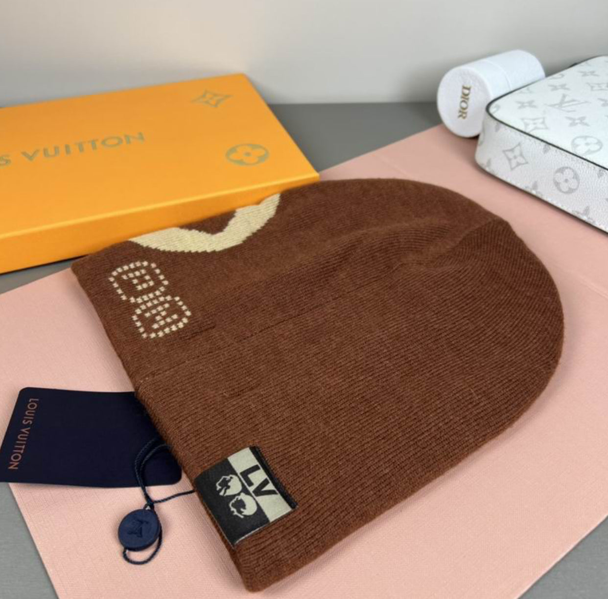 Authentic Louis Vuitton - Fit Monogram Beanie (reversible)