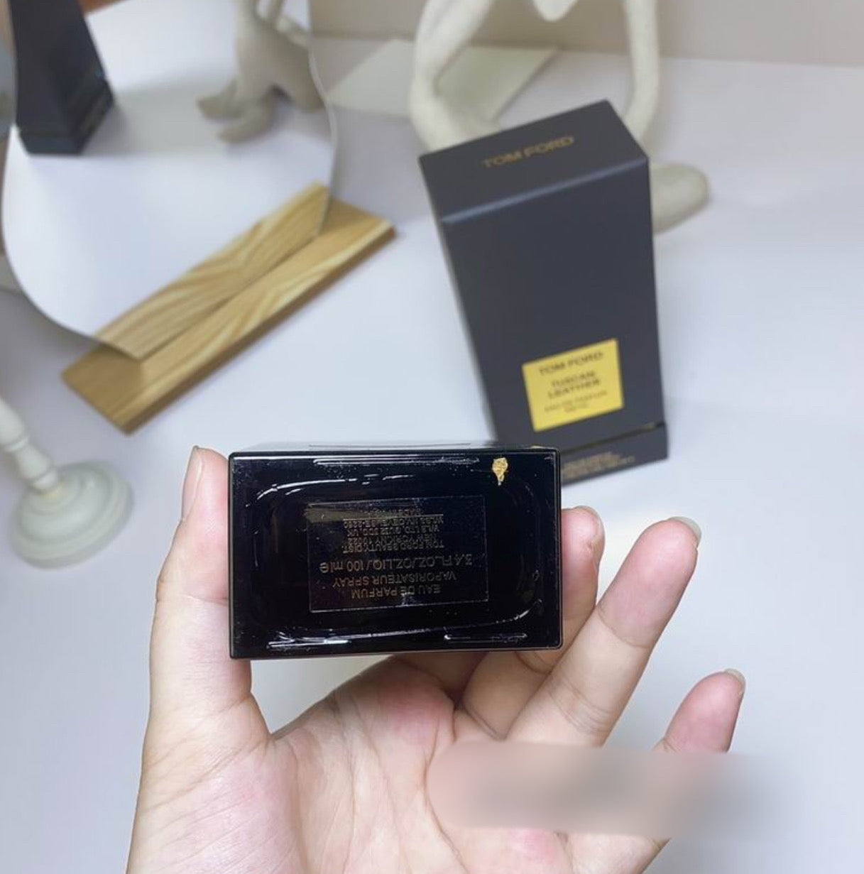 Authentic Tom Ford - Tuscan Leather Eau de Parfum