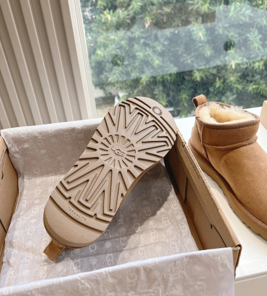 Authentic UGG Women's Classic Ultra Mini