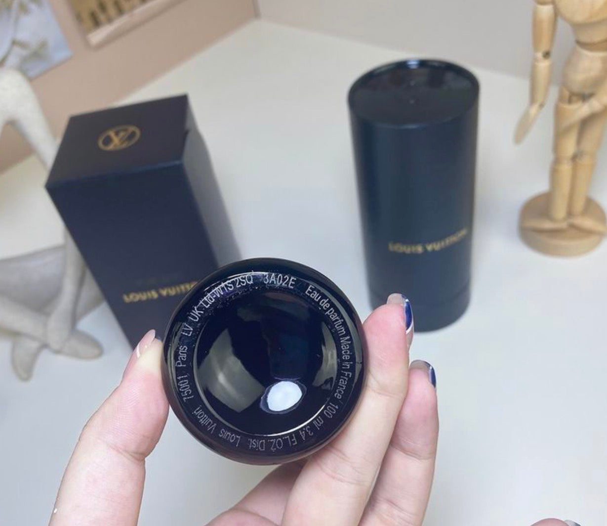 Pur Oud eau de parfum