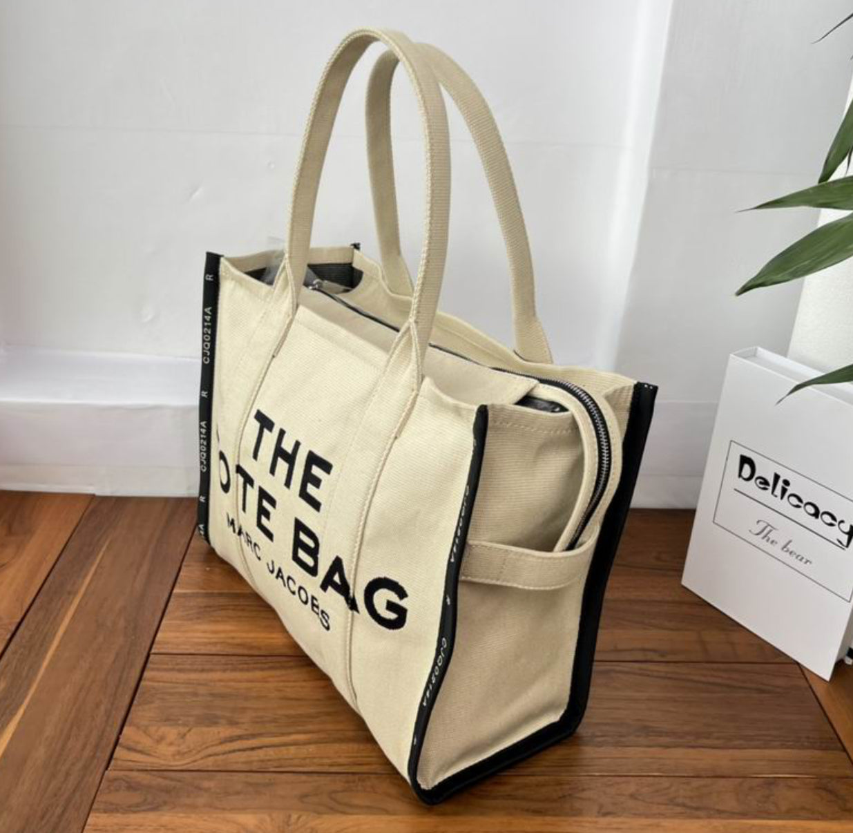 Authentic Marc Jacobs Jacquard LARGE Tote Bag