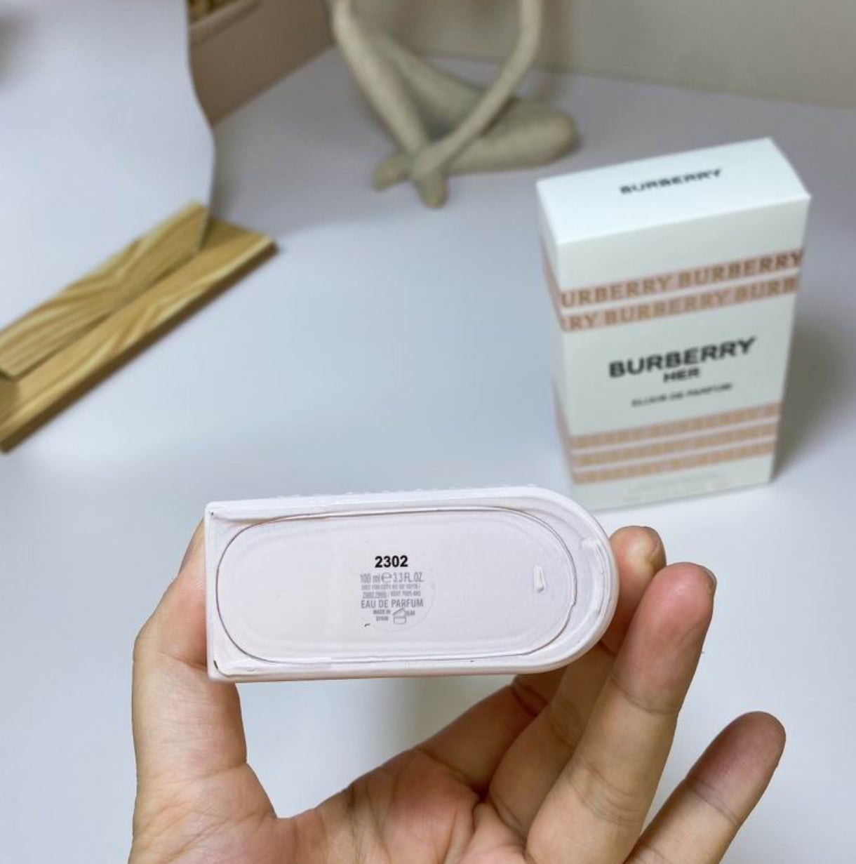 Authentic Burberry HER ELIXIR de Parfum