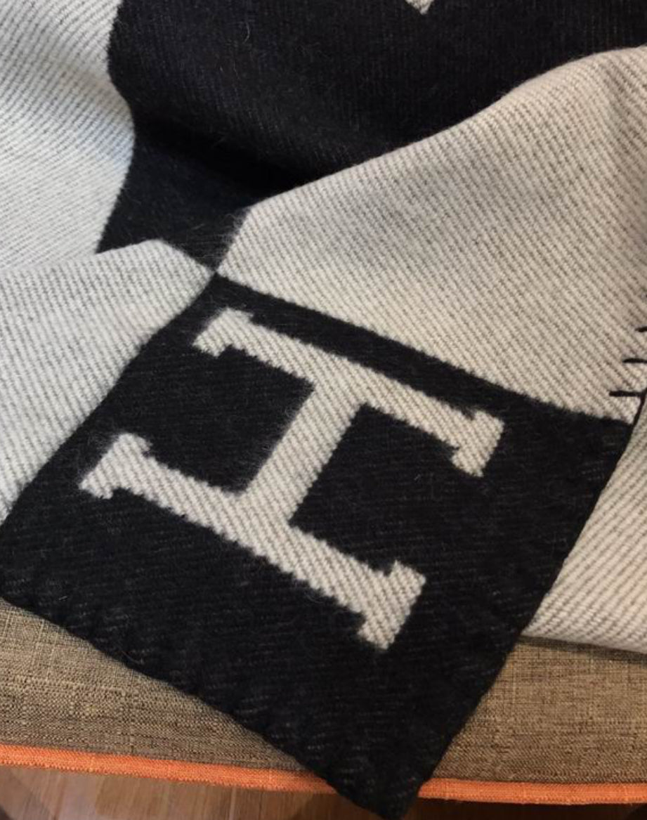 Authentic Hermès Avalon throw blanket
