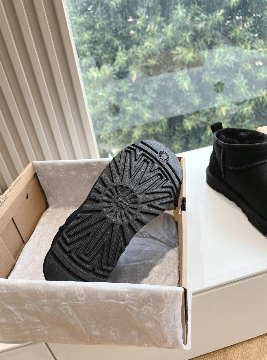 Authentic UGG Women's Classic Ultra Mini