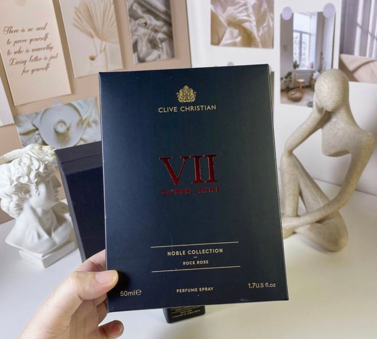 Queen Anne Rock Rose NOBLE COLLECTION