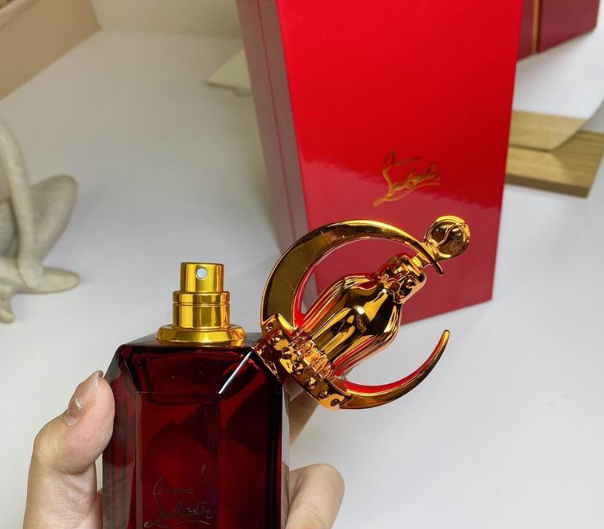 Authentic Christian Louboutin - Loubiluna Eau de Parfum intense