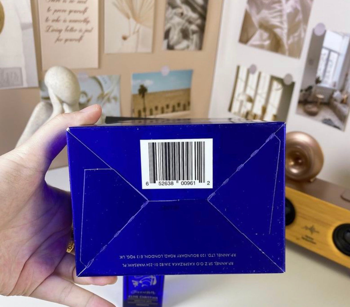 Jump up and Kiss Me Hedonistic ADDICTIVE ARTS