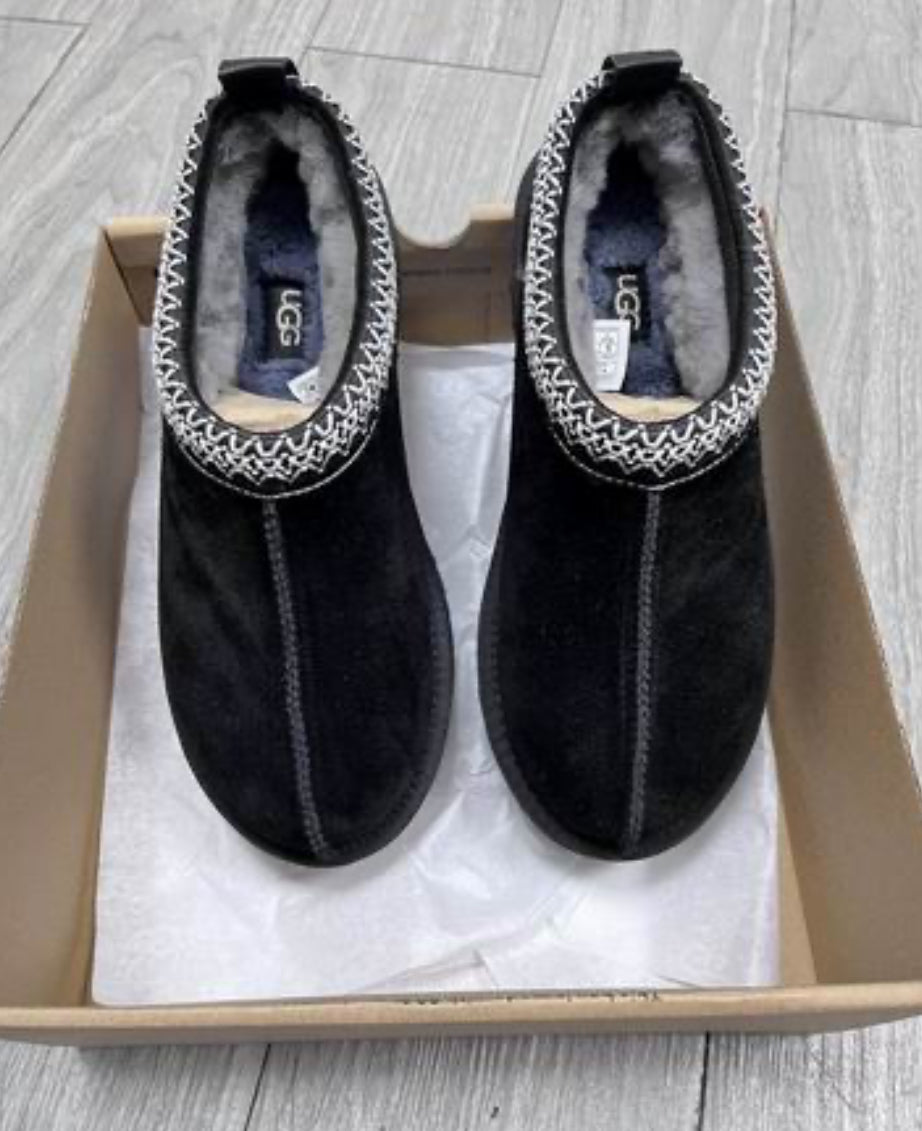 Authentic UGG Women's Tazz II