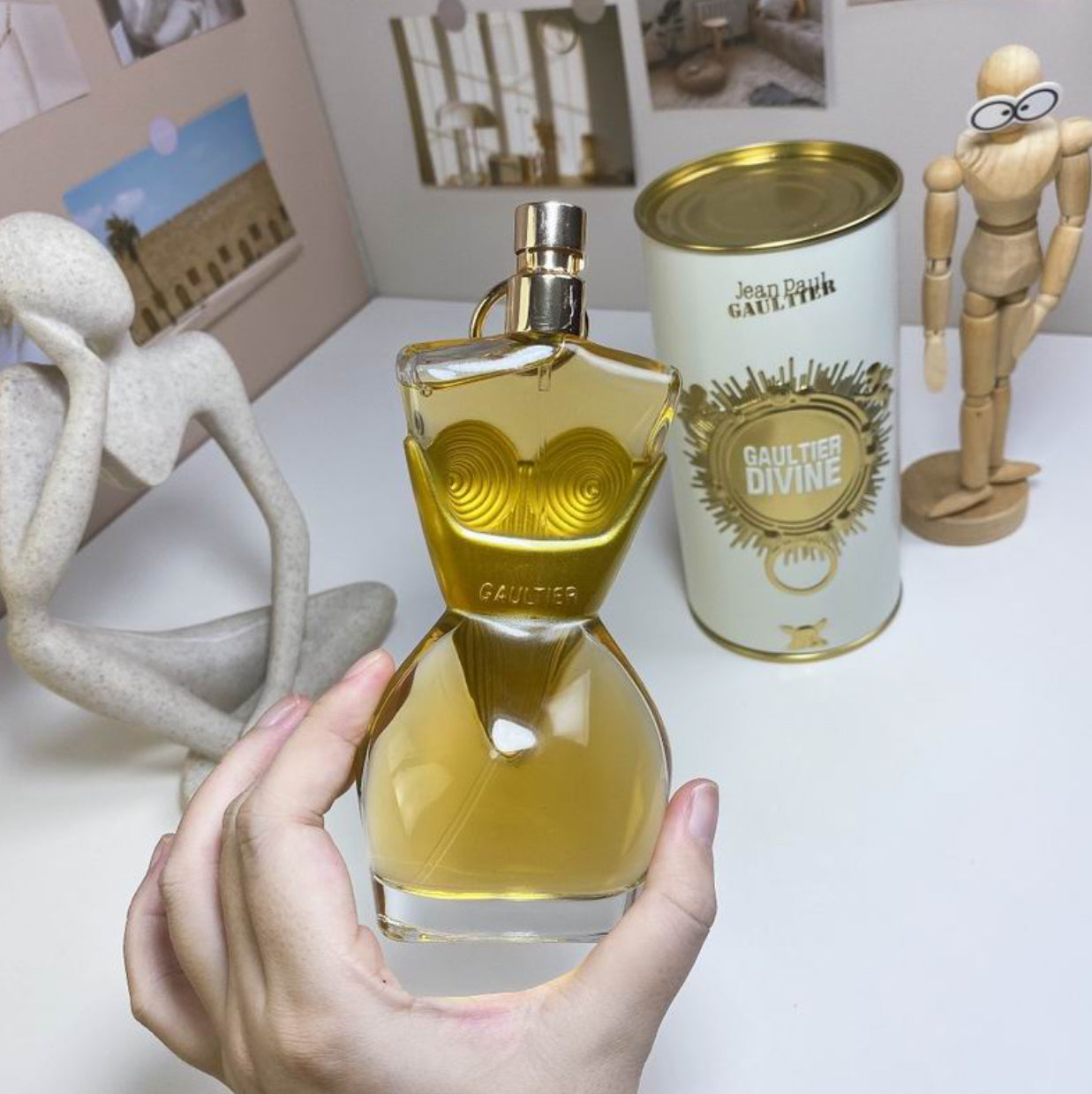 Authentic Jean Paul Gaultier: DIVINE EAU DE PARFUM