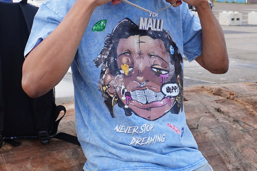 "Never Stop Dreaming" T-Shirt
