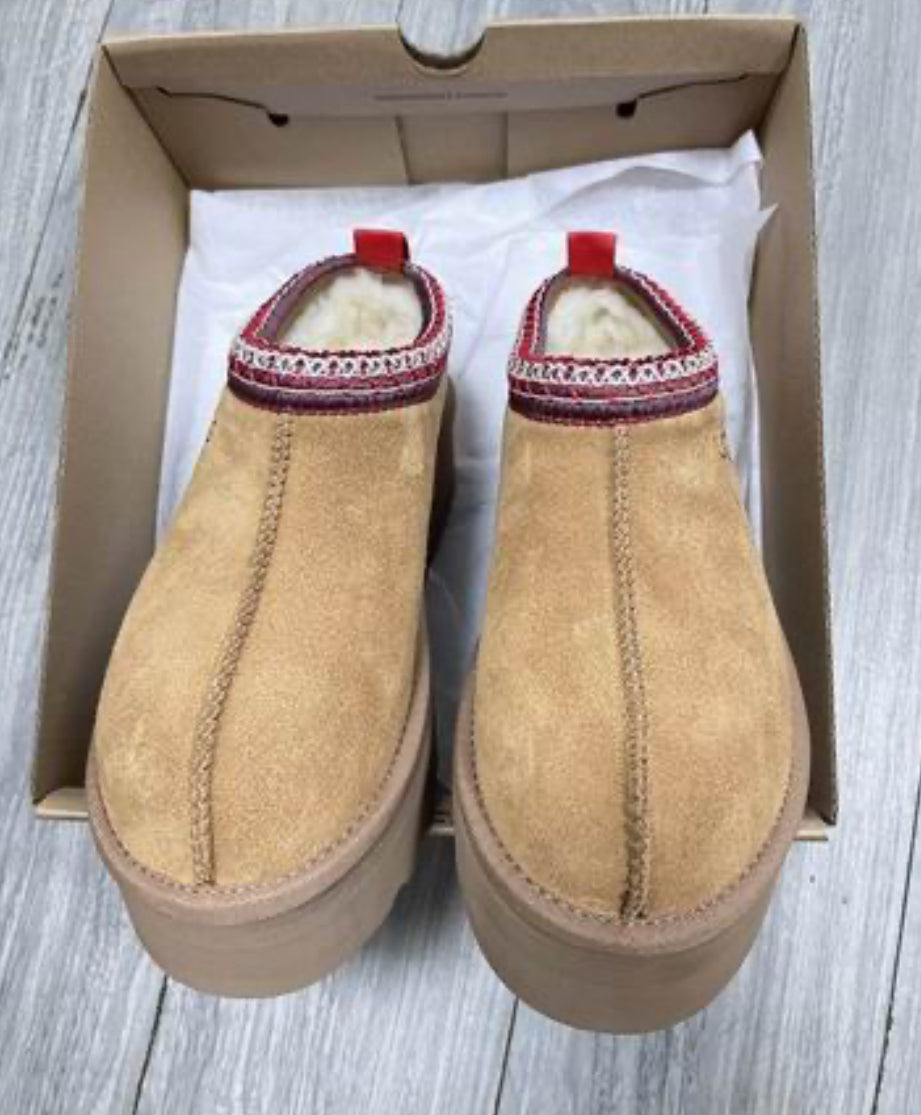 Authentic UGG Women's Tazz II