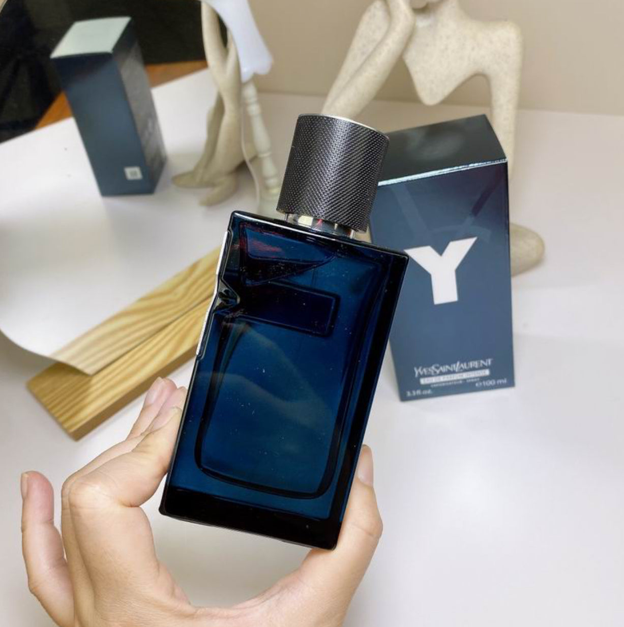 Y  Eau de Parfum Intense