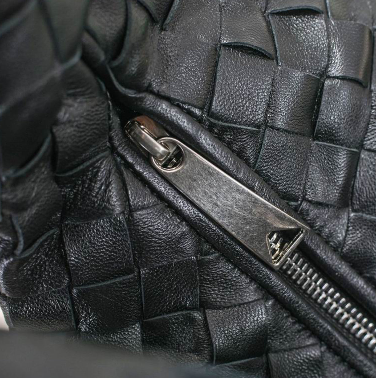 Authentic Bottega Veneta SMALL Jodie (Intrecciato leather)