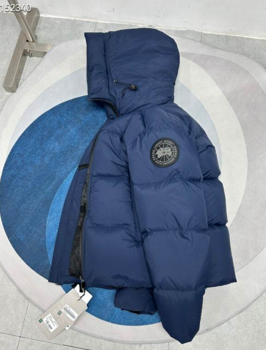 Authentic Canada Goose: Crofton Puffer EnduraLuxe Black Label