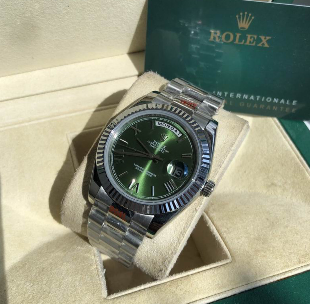 Authentic Rolex Oyster Perpetual Day-DATE