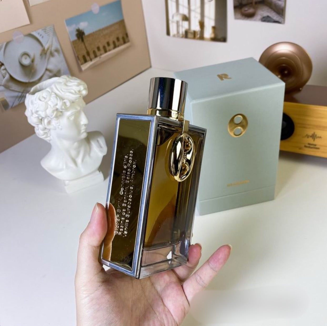 Authentic Paco Rabanne: OUD MONTAIGNE Eau de Parfum