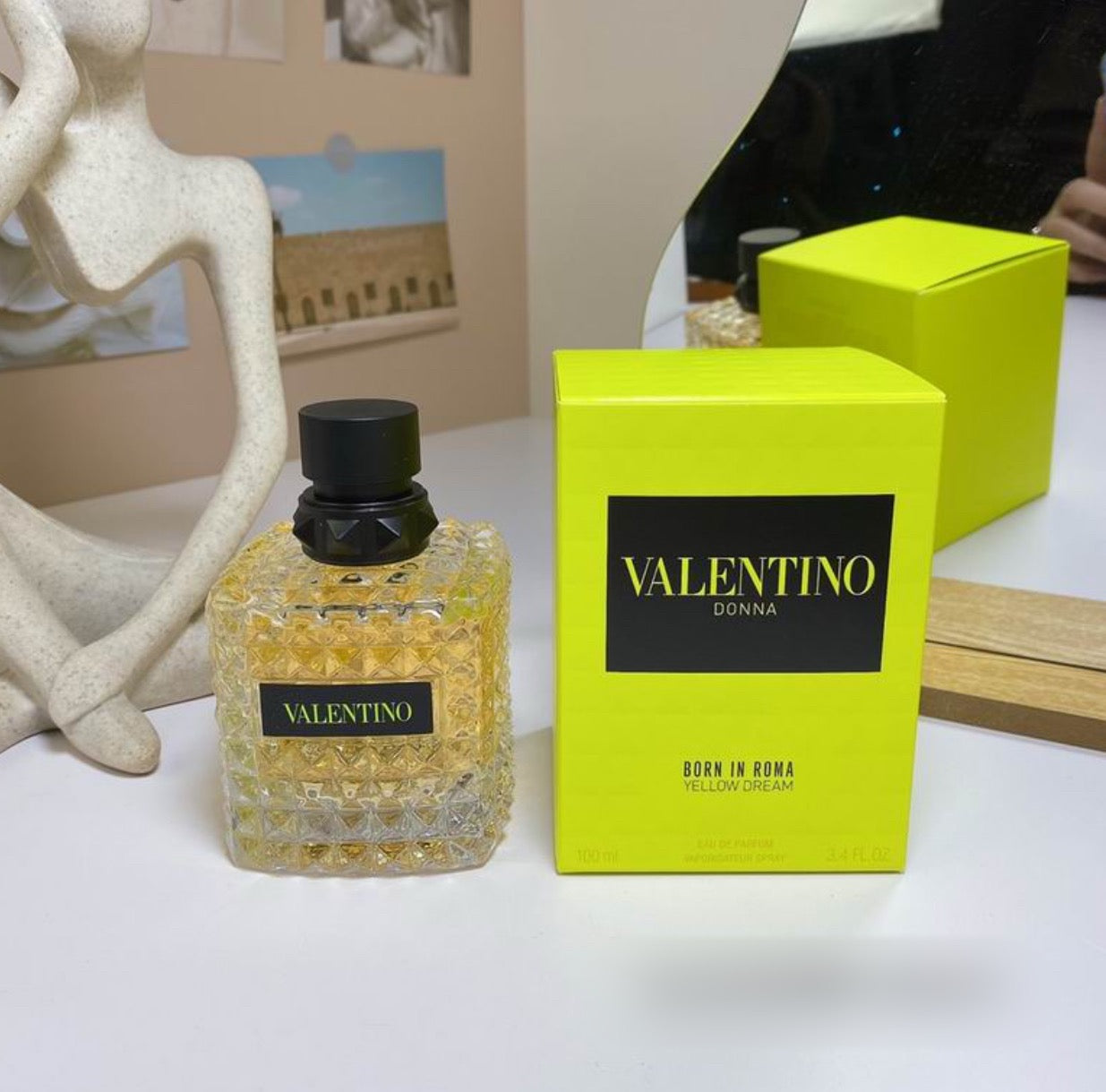 Authentic Valentino Donna Born in Roma Yellow Dream FOR HER eau de parfum