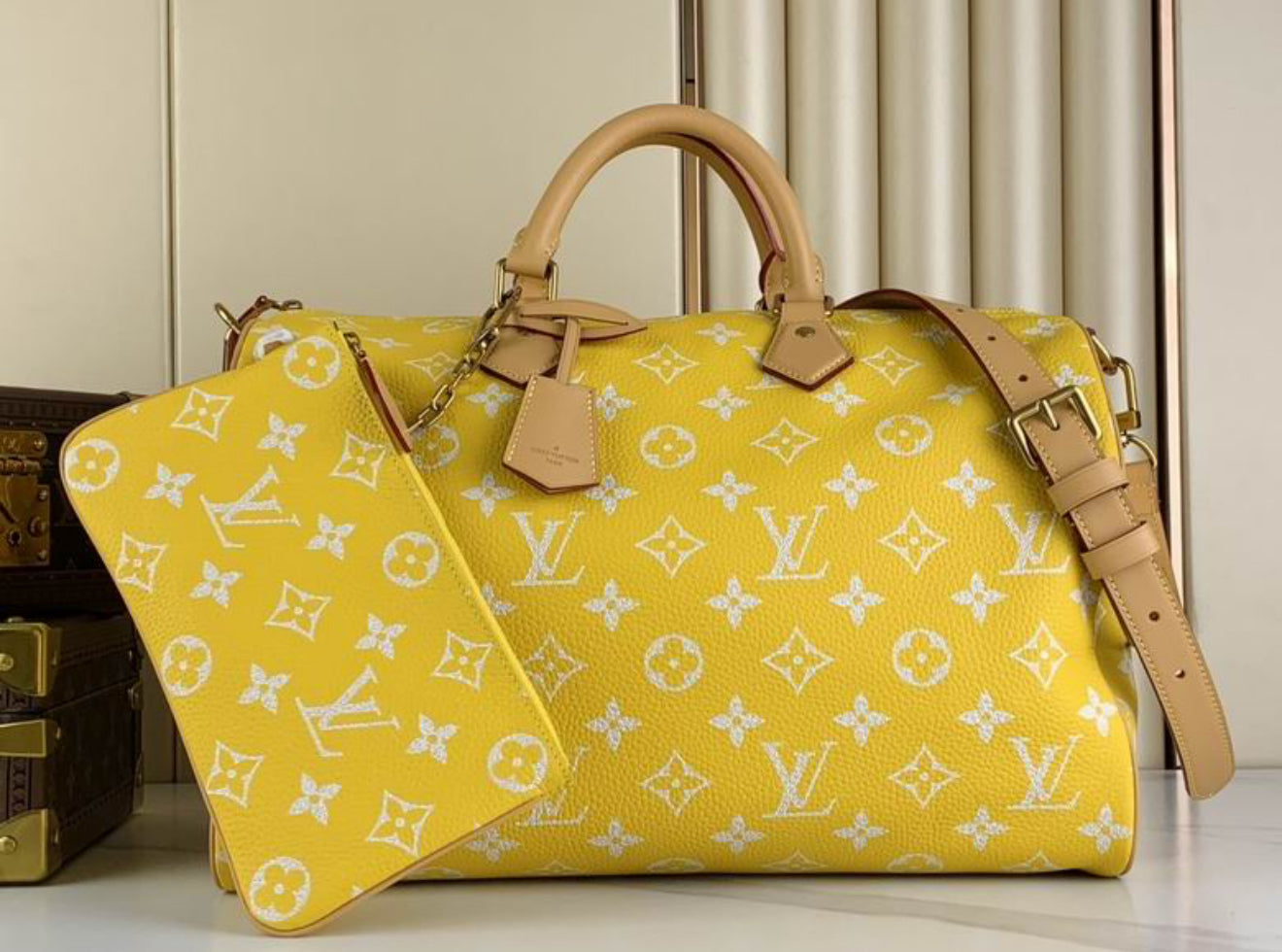 Authentic Louis Vuitton Speedy P9 Bandoulière 40 (Yellow)