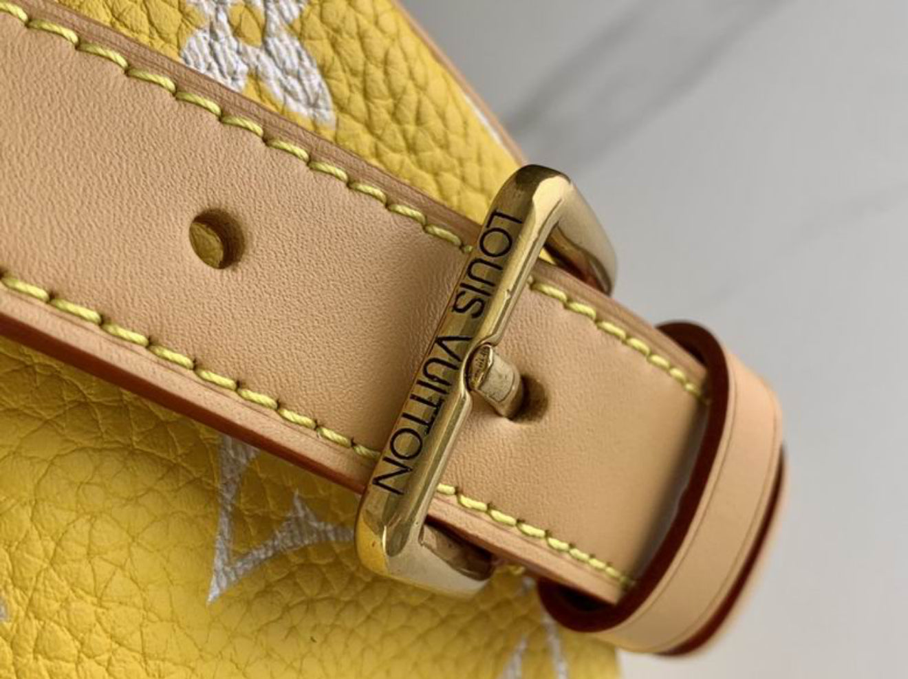 Authentic Louis Vuitton Speedy P9 Bandoulière 40 (Yellow)