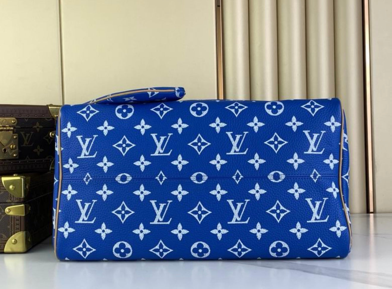 Authentic Louis Vuitton Speedy P9 Bandoulière 40 (Blue)