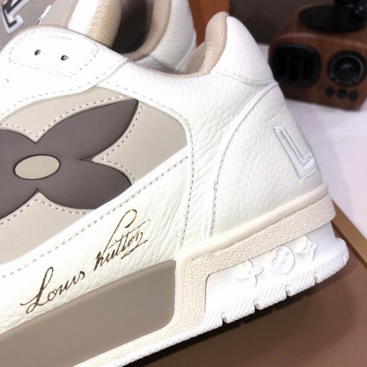 Authentic Louis Vuitton Trainer Sneaker (Monogram Flower Beige)