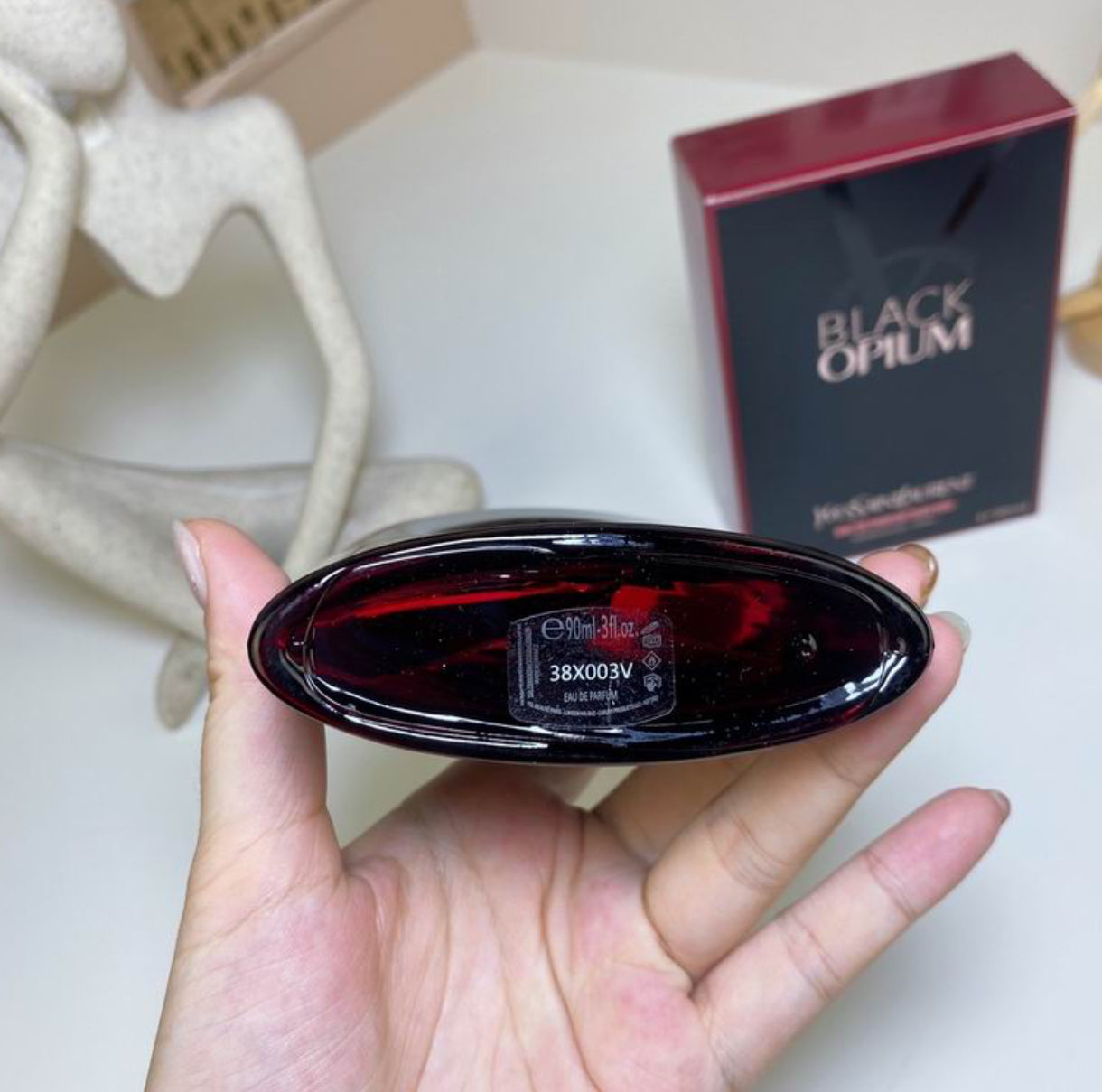 Authentic BLACK OPIUM EAU DE PARFUM OVER RED