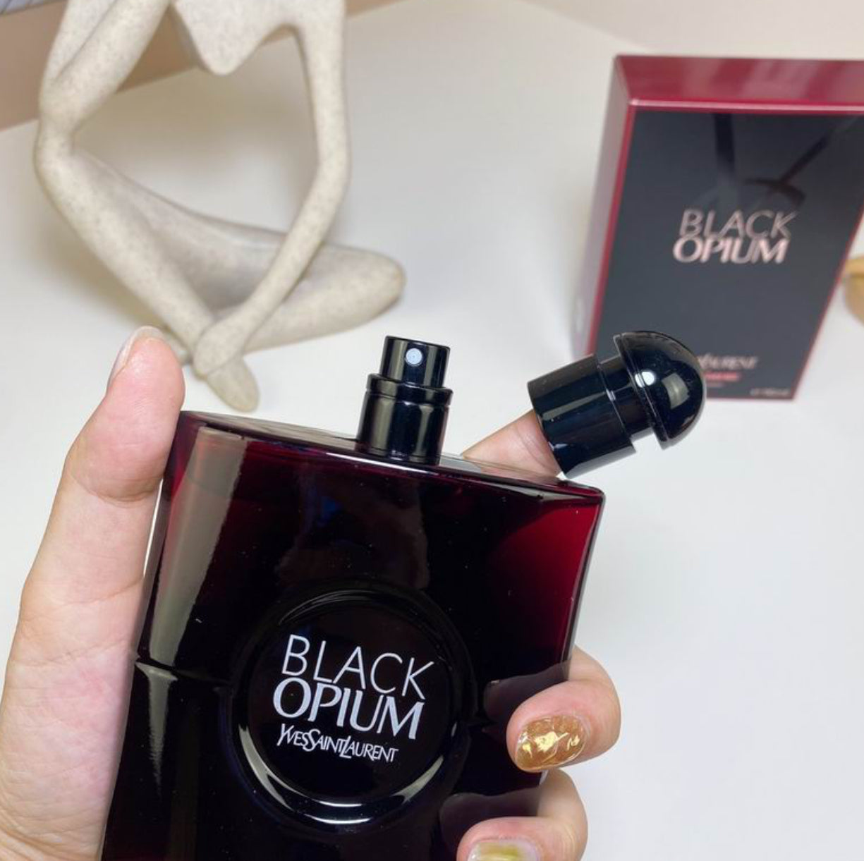 Authentic BLACK OPIUM EAU DE PARFUM OVER RED