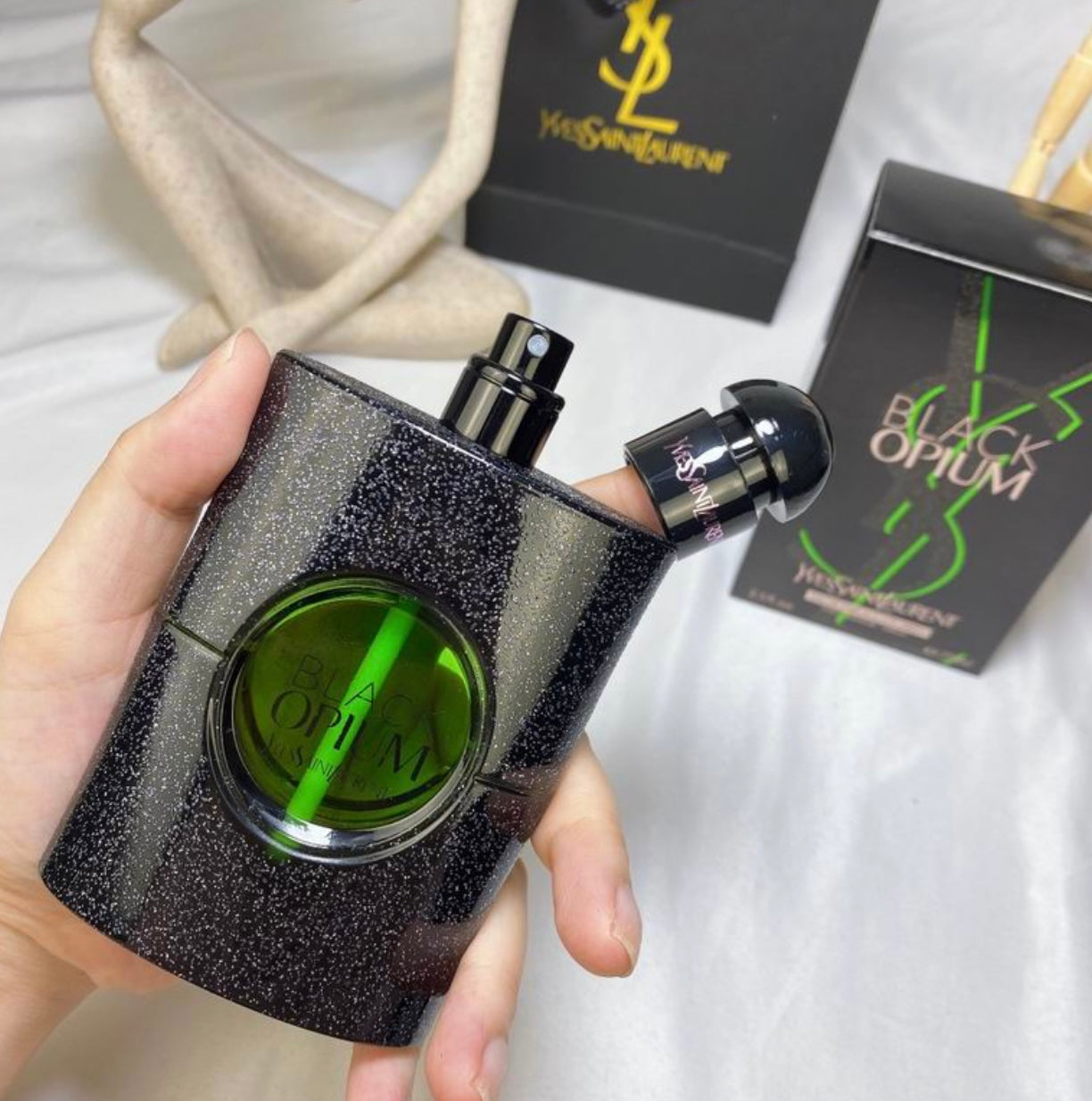 Authentic BLACK OPIUM EAU DE PARFUM Illicit Green