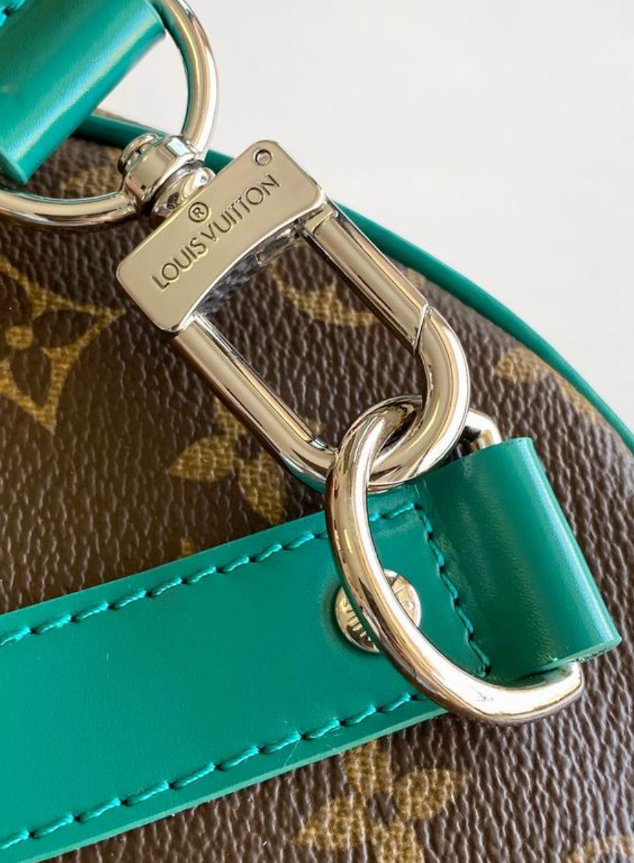 Authentic Louis Vuitton Keepall Bandoulière 50 (Borneo Green)