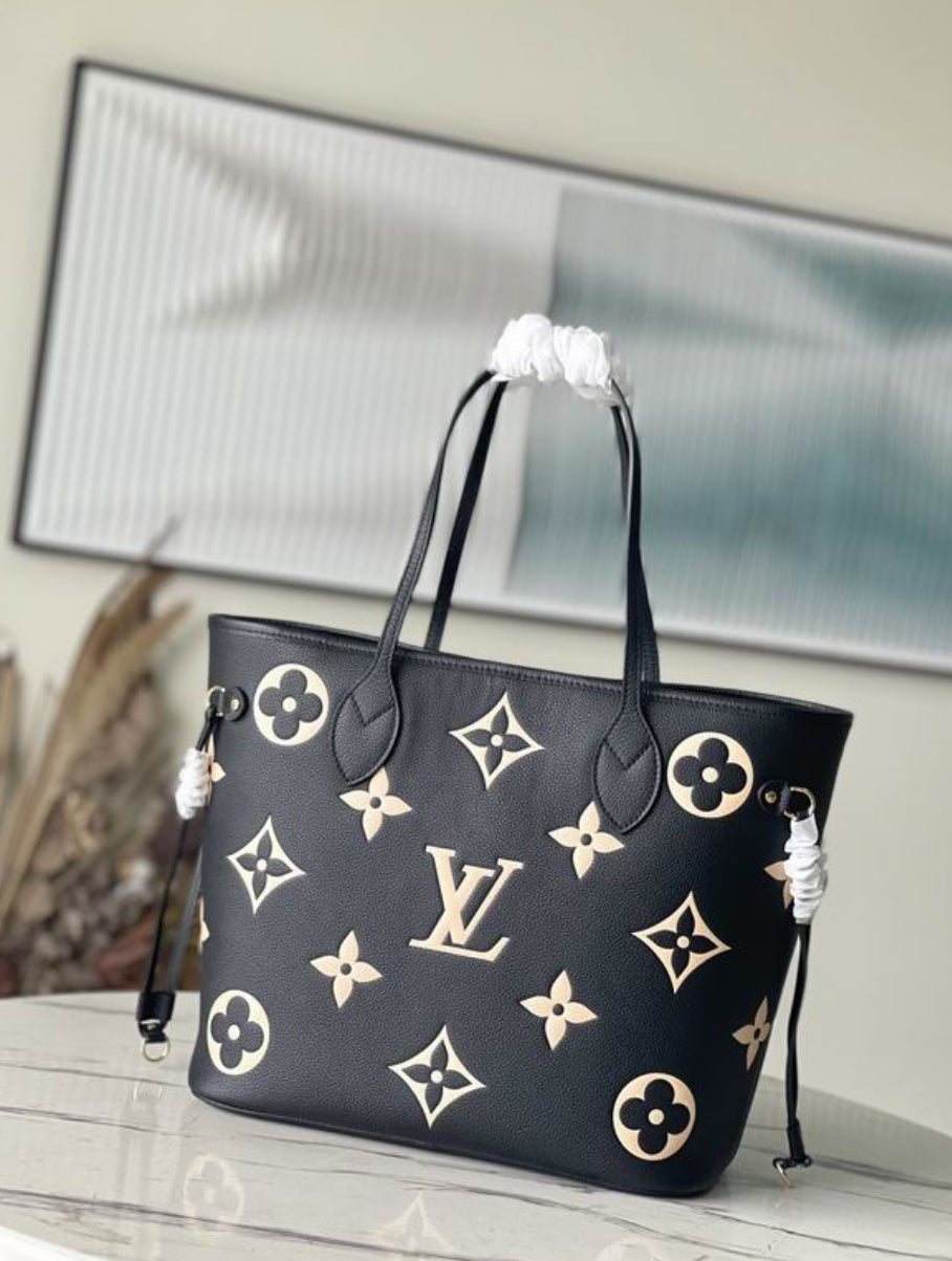 Authentic Louis Vuitton NEVERFUL MM TOTE (Black and White)