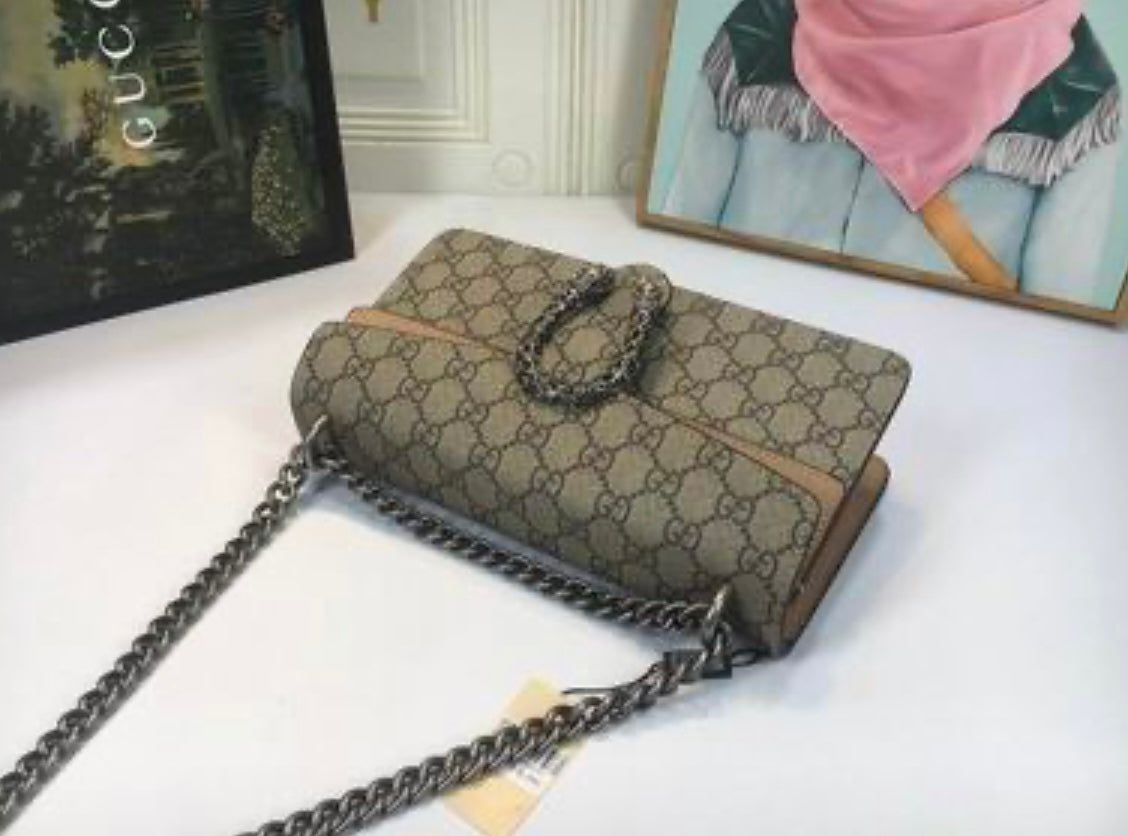 Authentic GUCCI Dionysus Medium Shoulder Bag (GG Supreme)