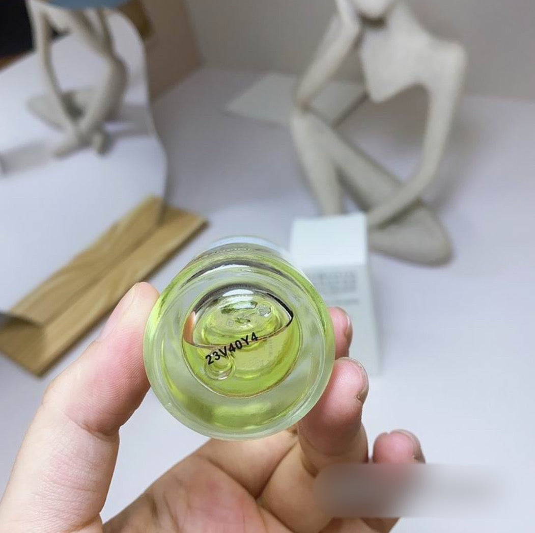 Authentic Maison Margiela (untitled) L'eau