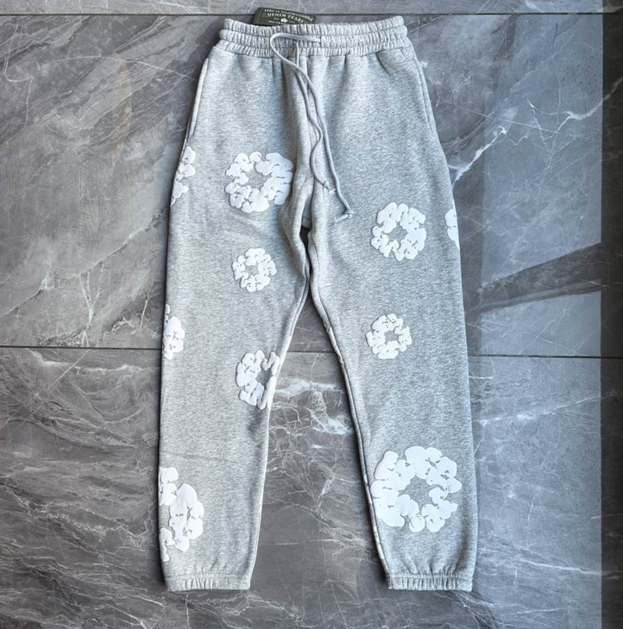 Authentic Denim Tears Biggie Cotton Wreath Sweatpants (Many Colors)