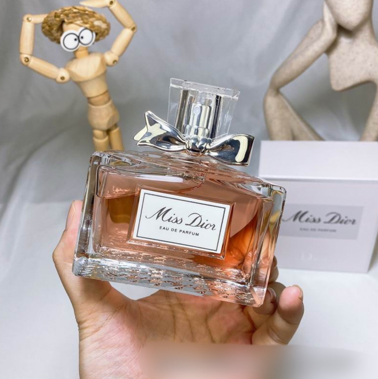 Authentic Christian Dior "Miss Dior Eau de Parfum"