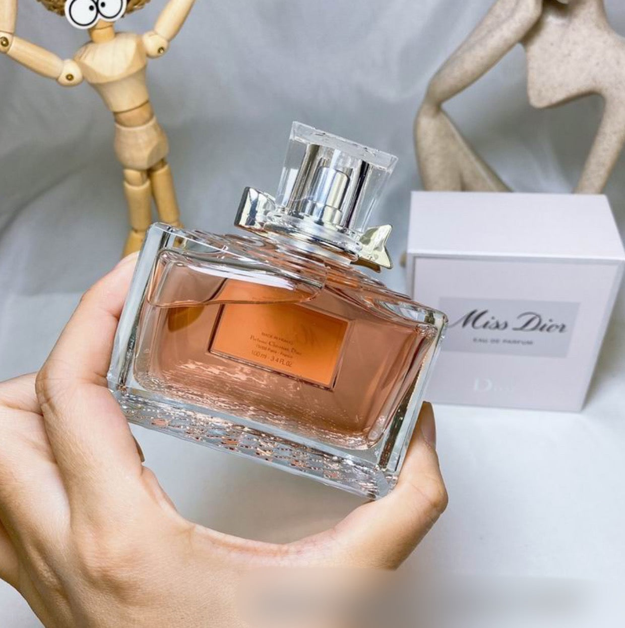 Authentic Christian Dior "Miss Dior Eau de Parfum"