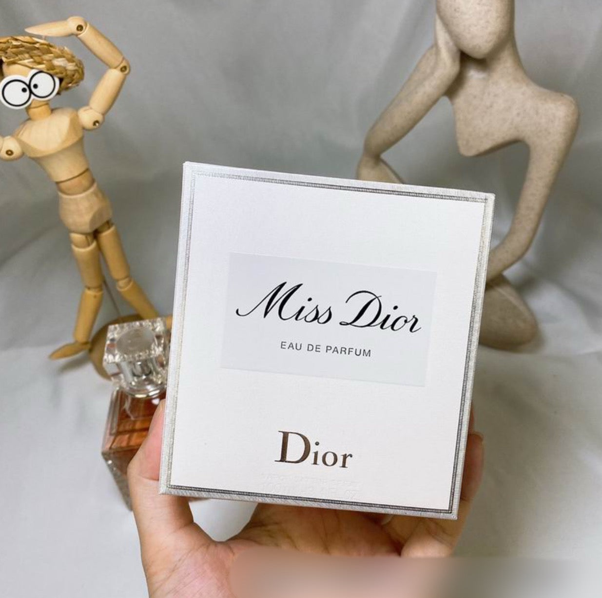 Authentic Christian Dior "Miss Dior Eau de Parfum"